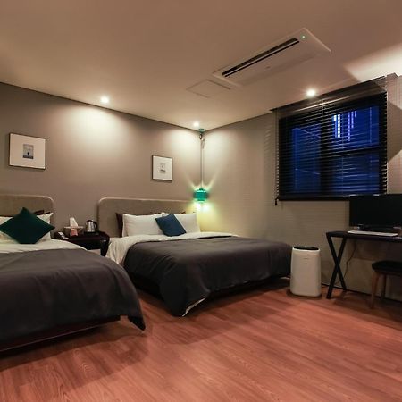 Hotel Brown Dot Yangjeong Busan Esterno foto