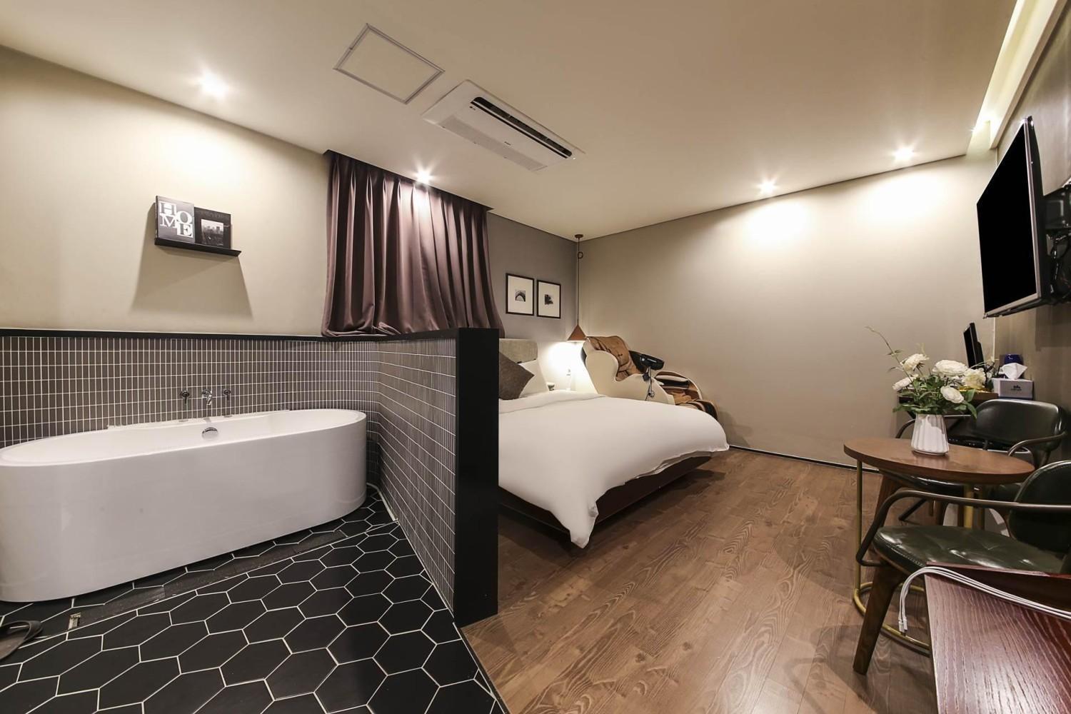 Hotel Brown Dot Yangjeong Busan Esterno foto
