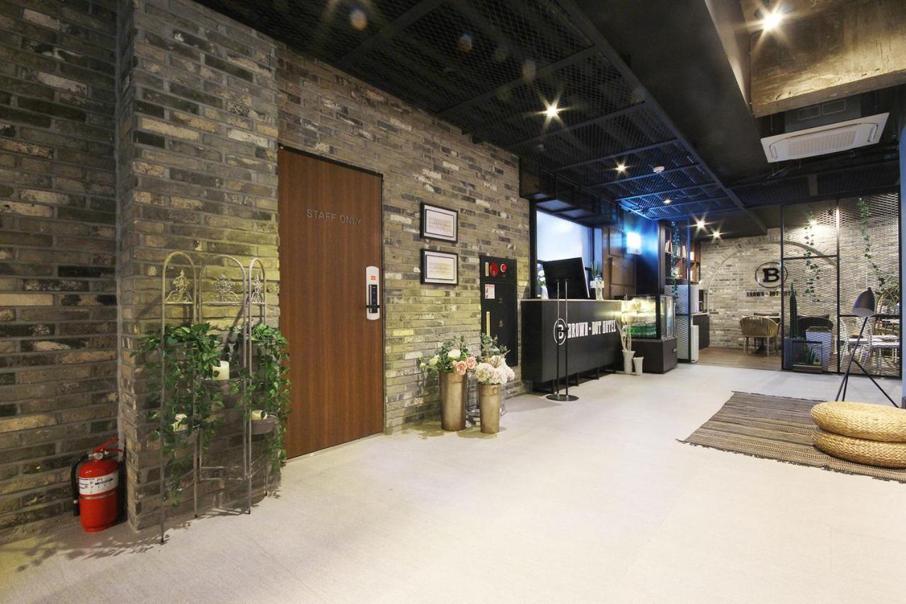 Hotel Brown Dot Yangjeong Busan Esterno foto